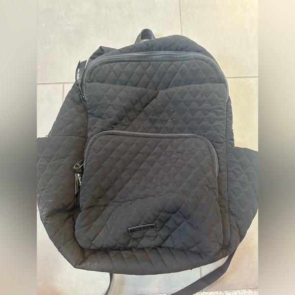 VERA BRADLEY LARGE ESSENTIAL BACKPACK QUILTED TOTE BAG. See pics for defect $195 - Picture 6 of 9